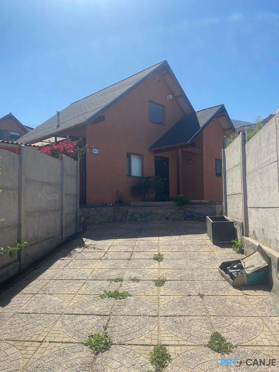 ESPECTACULAR Casa en Venta Jardines de La Viña