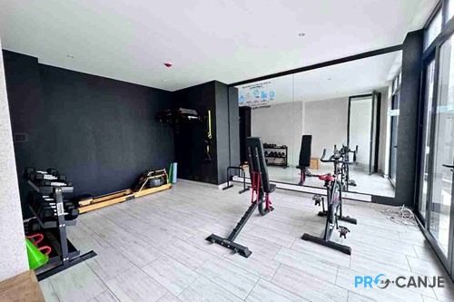 ¡Moderno Dpto. en Venta en Macul, Santiago!
