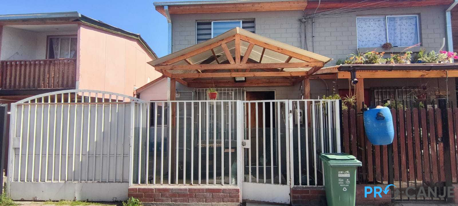 HERMOSA CASA ESTILO MODERNO