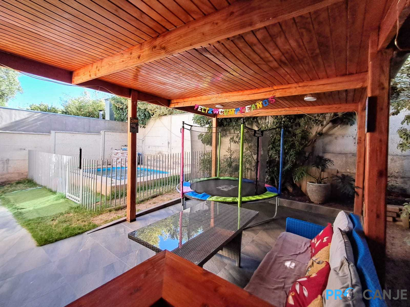 CASA EN SECTOR ALTO CON AIRE LIMPIO