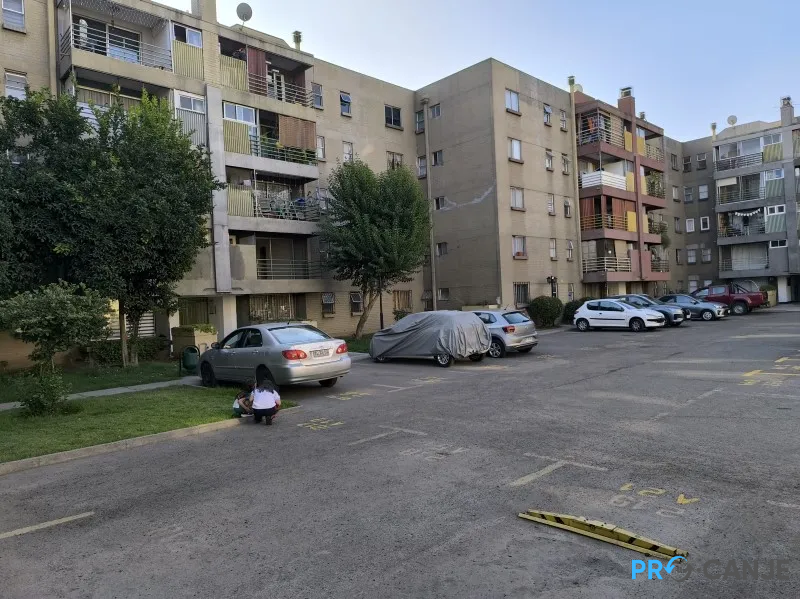 Se Vende Departamento 3d - 2b A Pasos De Metro Quilín