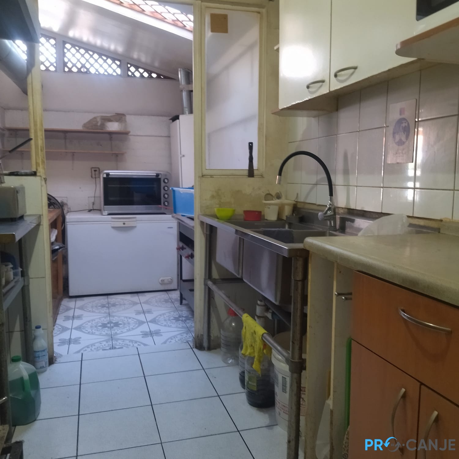 ¡GRAN OPORTUNIDAD EN LA FLORIDA: AMPLIA CASA FAMILIAR!