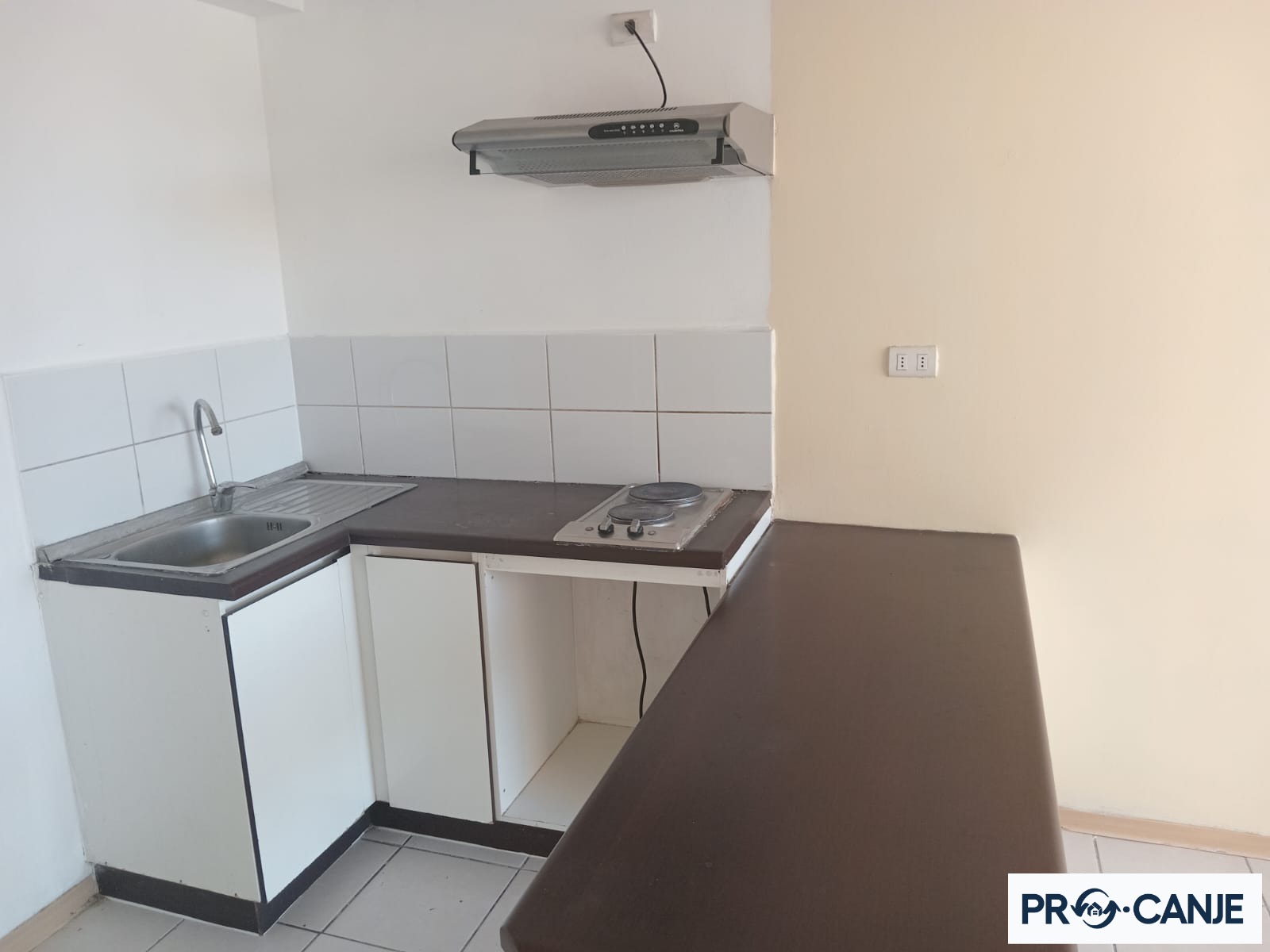 SE ARRIENDA DEPARTAMENTO EN LORD COCHRANE 1431 1D Y 1B