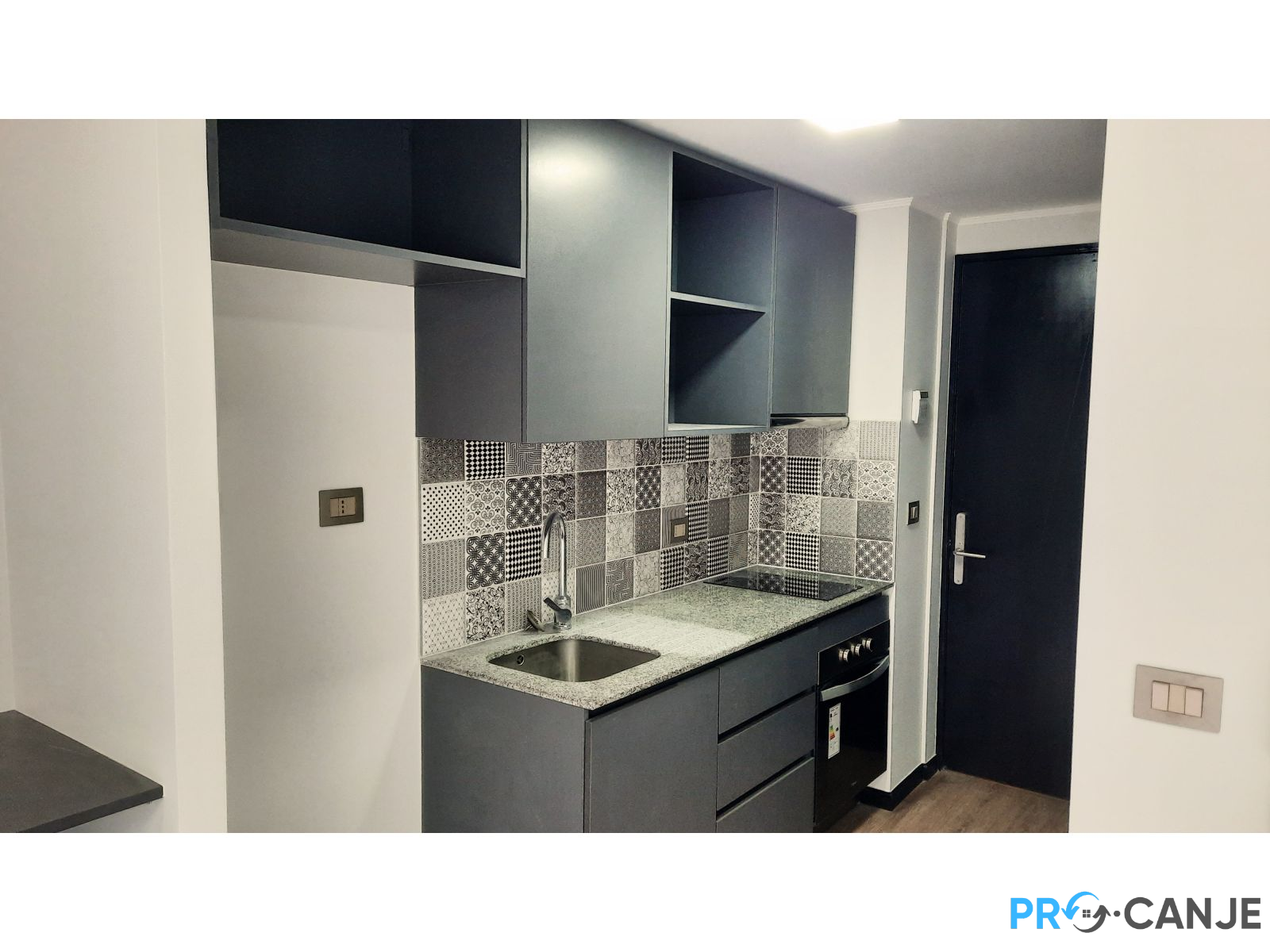 VENTA | SAN MIGUEL | 20 M2 | ORIENTE UF 1.690 - EN VENTA